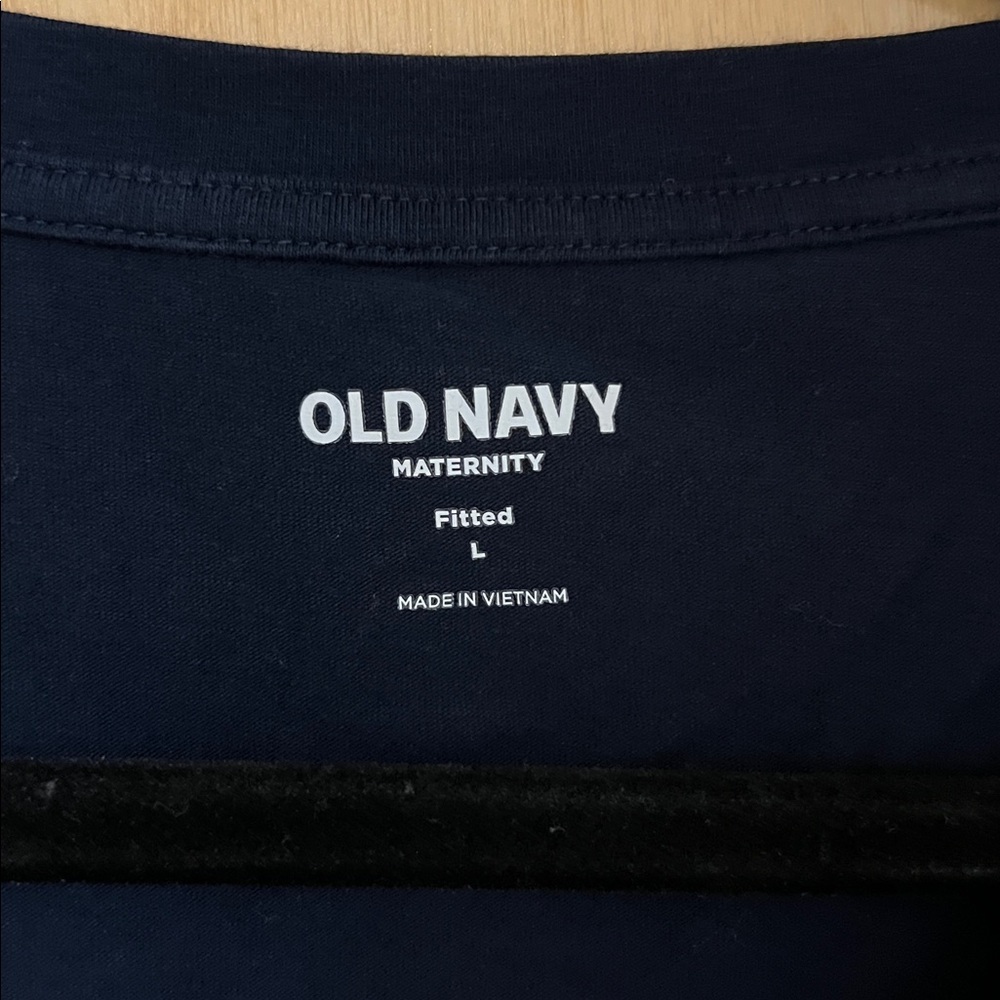 Old Navy Maternity Scoop Neck Tshirts - Picture 2 of 3